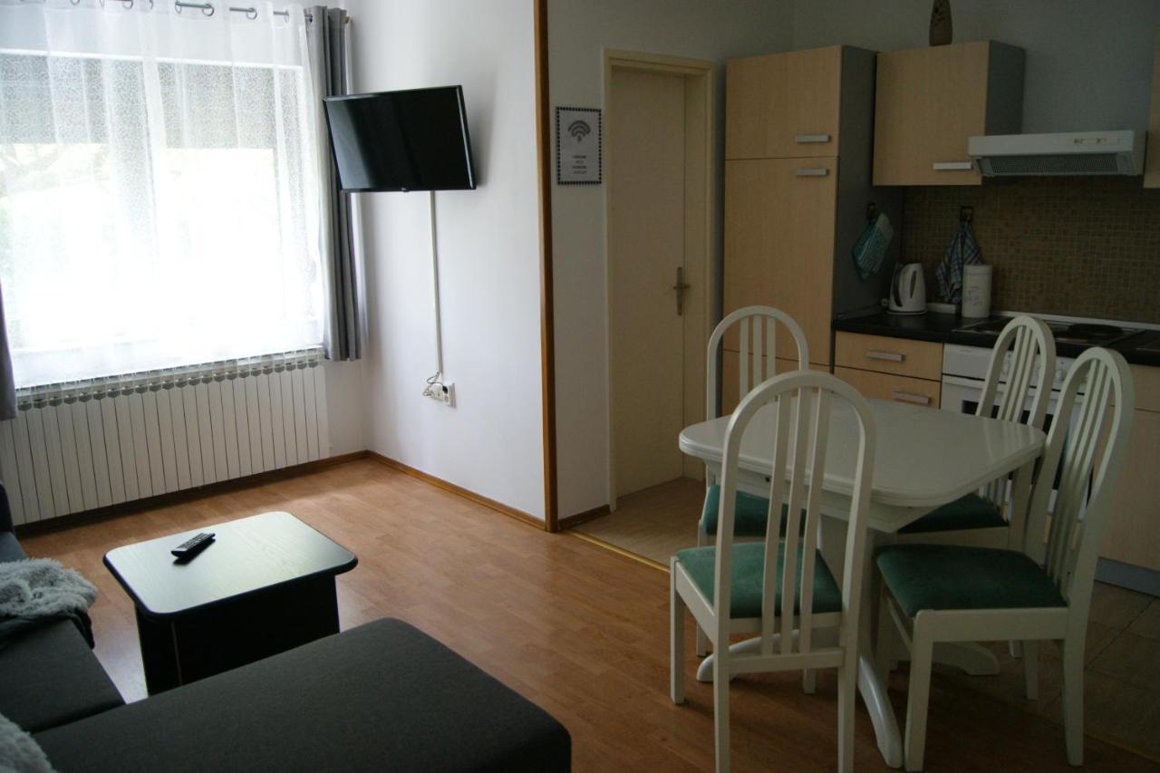 Apartment Lynx Кореница Экстерьер фото